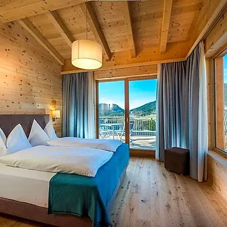 Rittis Alpin Dachstein-inklusive Sommercard! رامساو أم داتشستين